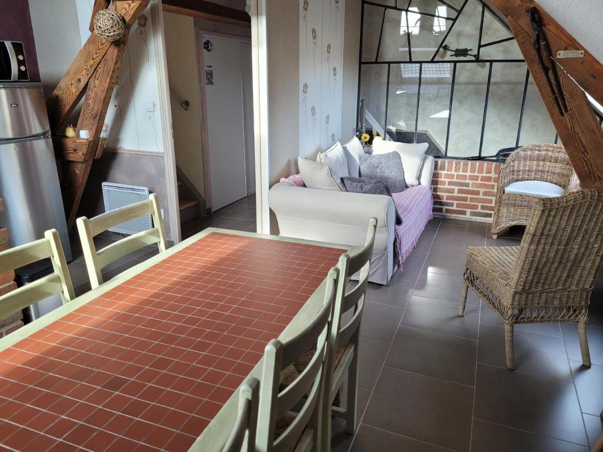 Le Paddock Du Val De Lys Hotell Blessy Exteriör bild