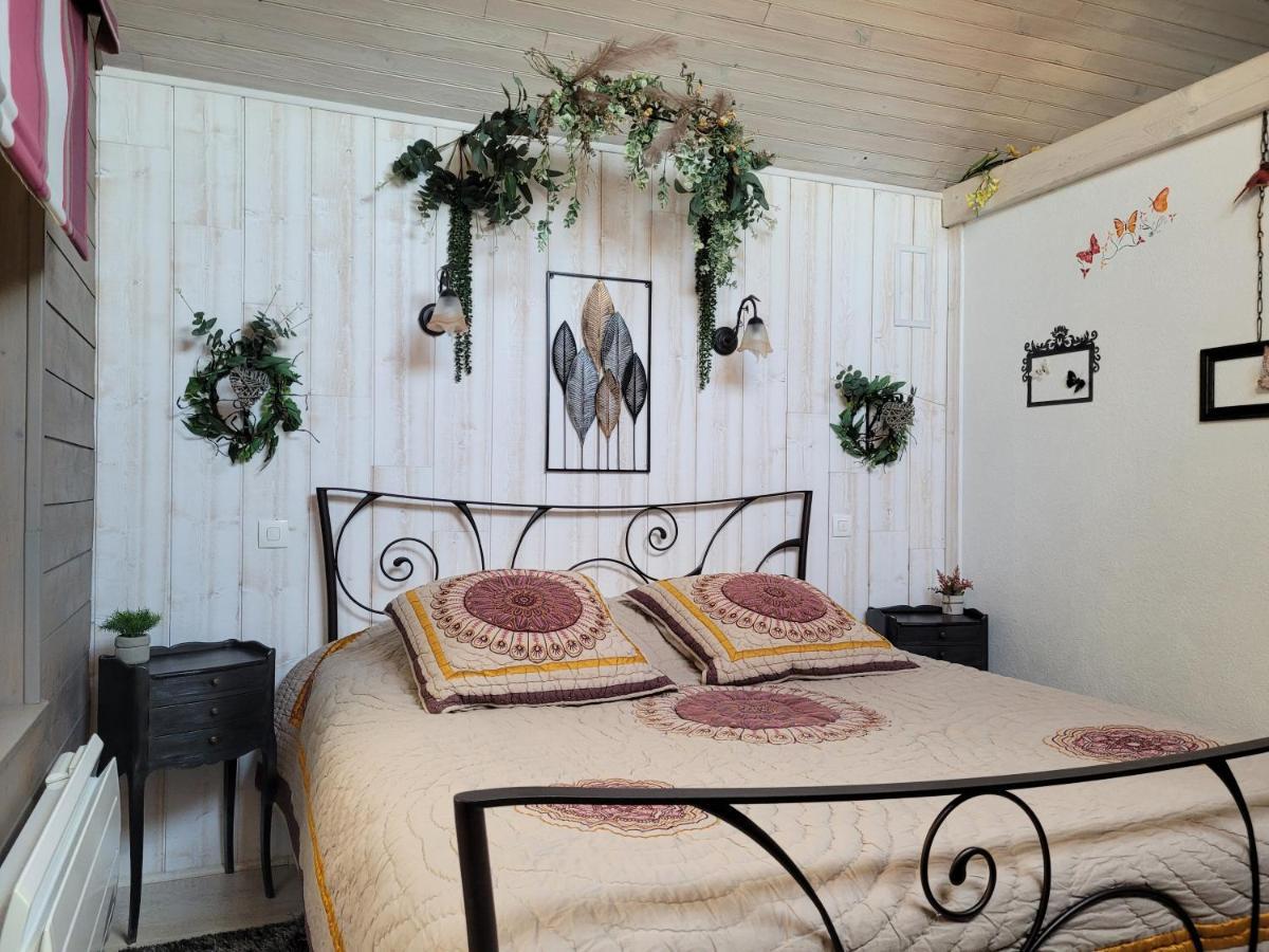 Le Paddock Du Val De Lys Hotell Blessy Exteriör bild
