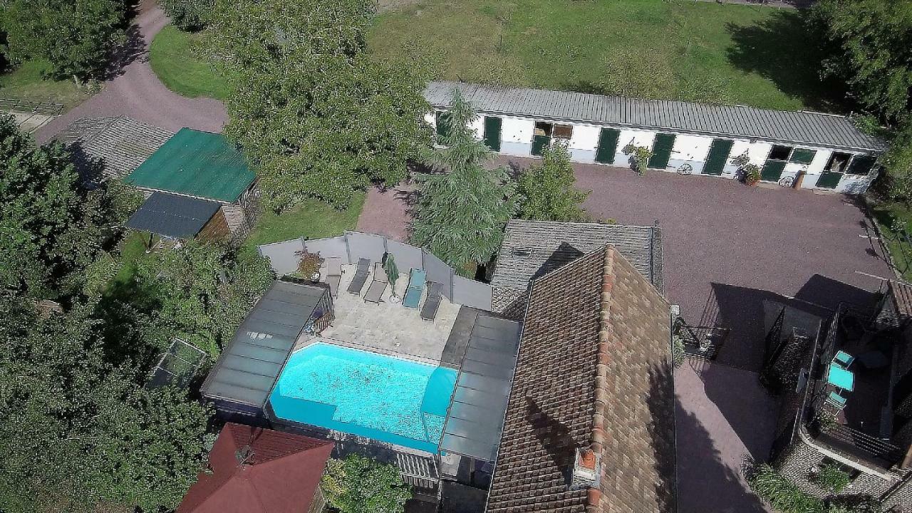 Le Paddock Du Val De Lys Hotell Blessy Exteriör bild