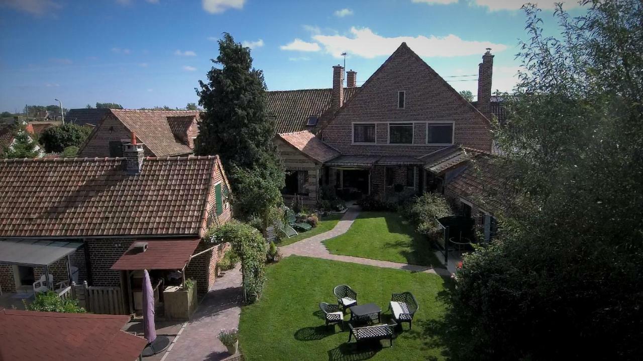 Le Paddock Du Val De Lys Hotell Blessy Exteriör bild